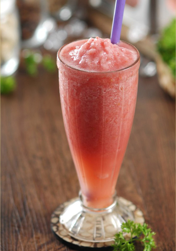 Beverages: Juice Strawberry